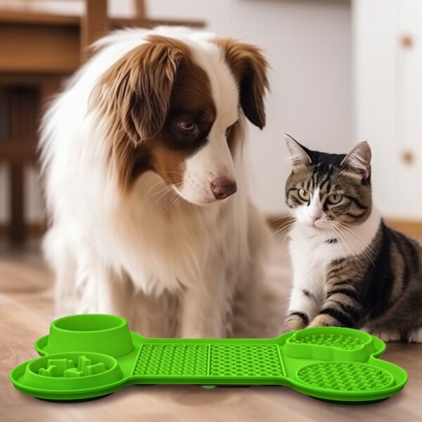 Dog Cat Slow Feeder Lick Mat - JHHS025 - Image 2