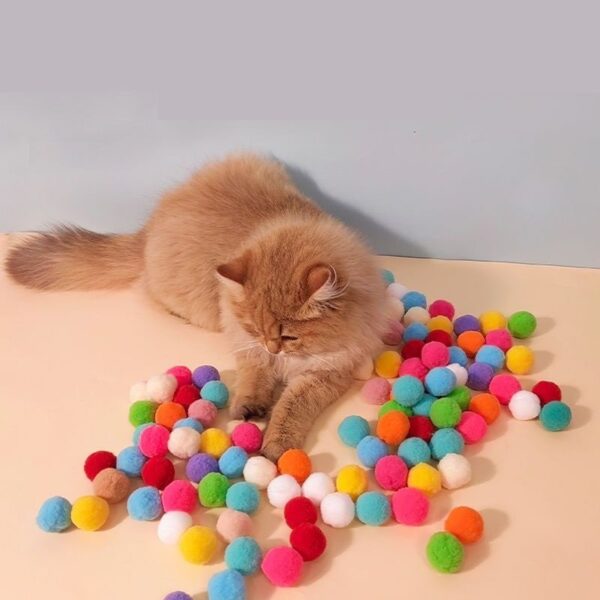 Gun Launcher with Balls Cat Toy - JHMWJ018 - Image 6