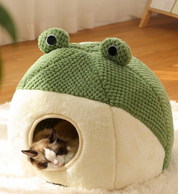 Frog Shape Semi-Enclosed Cat Bed Cave- JHMW008
